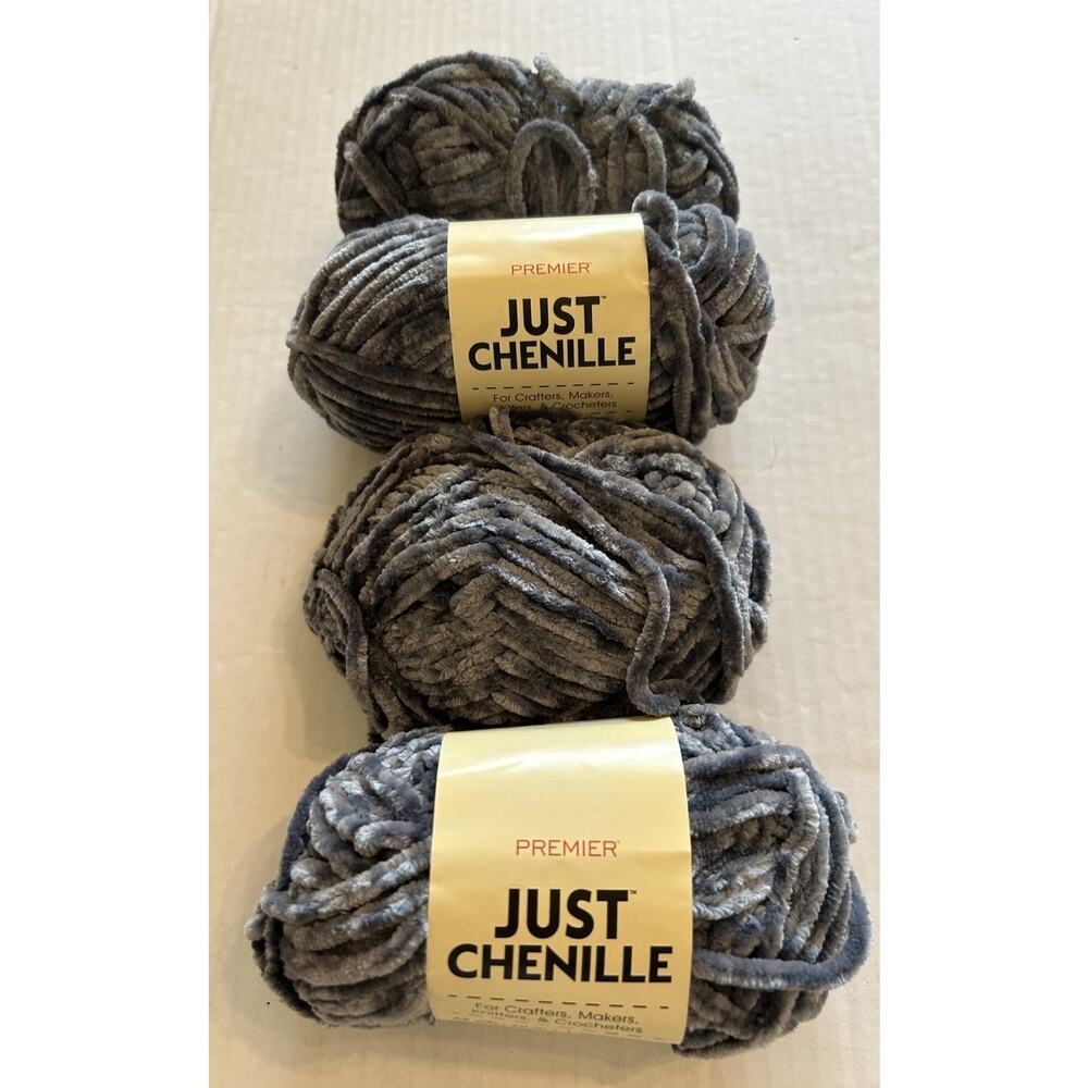 Lot Of 4 Skeins‎ Premier Just Chenille Yarn Gray #2017-02 Super Bulky 1.76 Oz